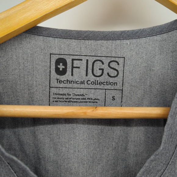 FIGS Scrubs Set Size Small Top Pants Charcoal Grey Technical Collection READ - Picture 4 of 13
